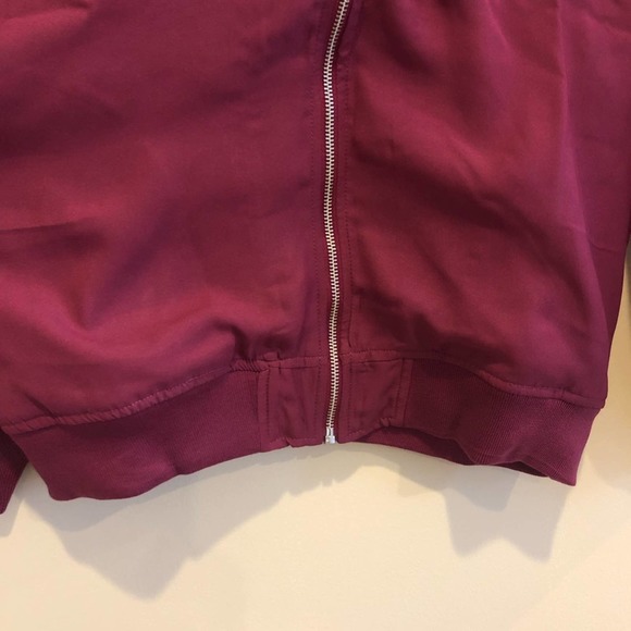 New Quicksilver Womens  Bomber Jacket. Size S - Picture 7 of 13